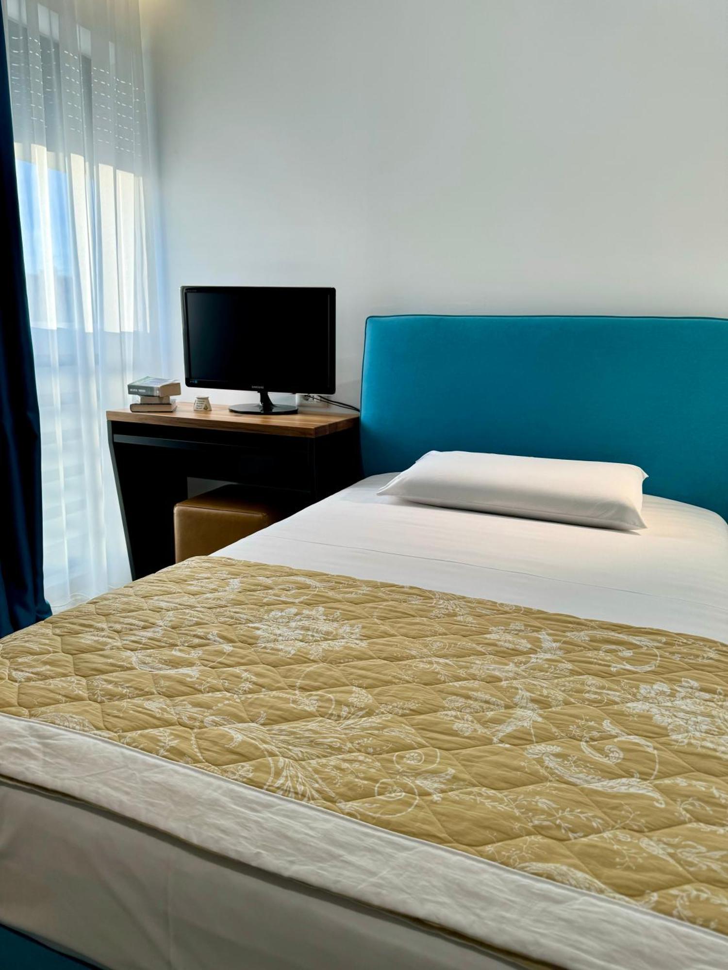 "Superattico" - Central Tirana Gorgeous Penthouse, Free Parking Екстер'єр фото