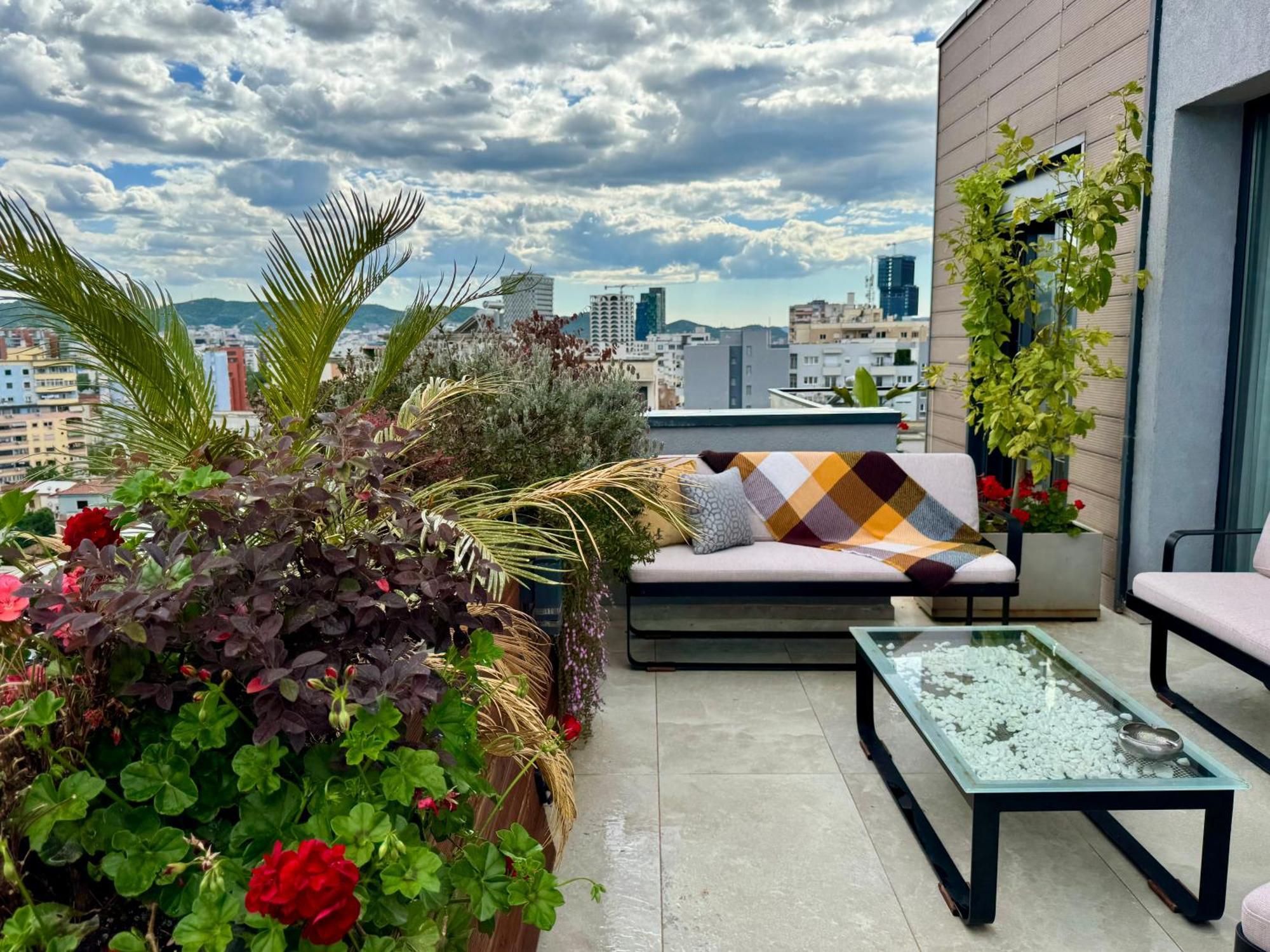 "Superattico" - Central Tirana Gorgeous Penthouse, Free Parking Екстер'єр фото
